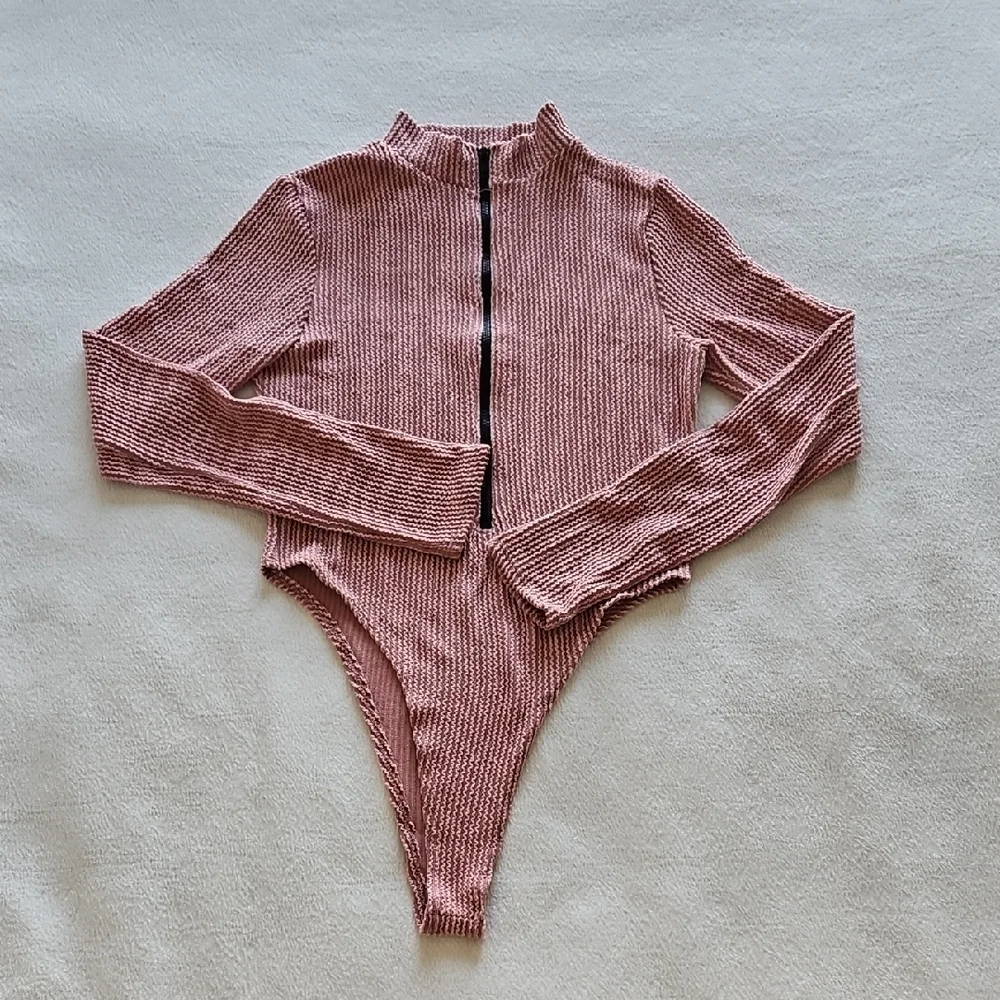Pink Ribbed Two-Piece Set - Picture 2 of 4